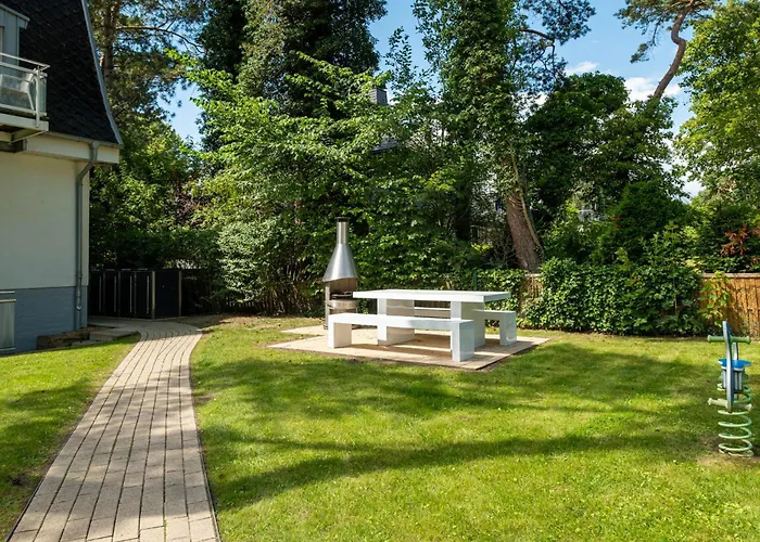 Strandhus Matrose * Timmendorfer Strand